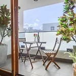 Appartement Lumina With A Large Balcony Near Presidential Palace And River