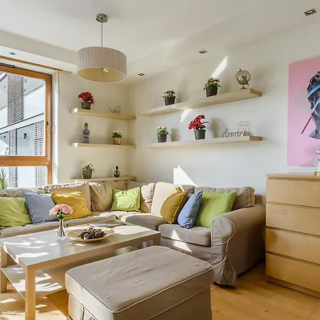 Lumina With A Large Balcony Near Presidential Palace And River ワルシャワ