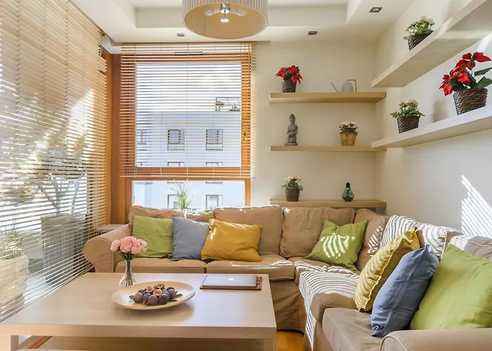 Lumina With A Large Balcony Near Presidential Palace And River