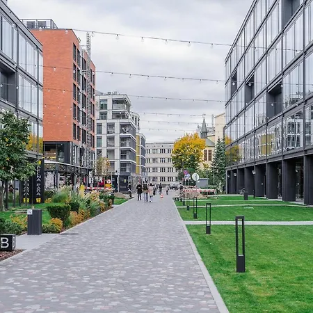 Lumina With A Large Balcony Near Presidential Palace And River * Warschau