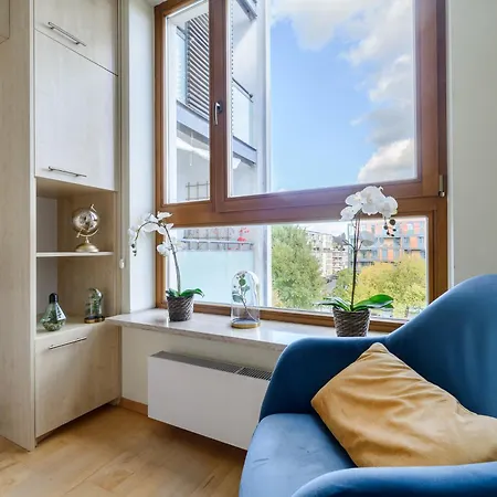 Lumina With A Large Balcony Near Presidential Palace And River Apartment *